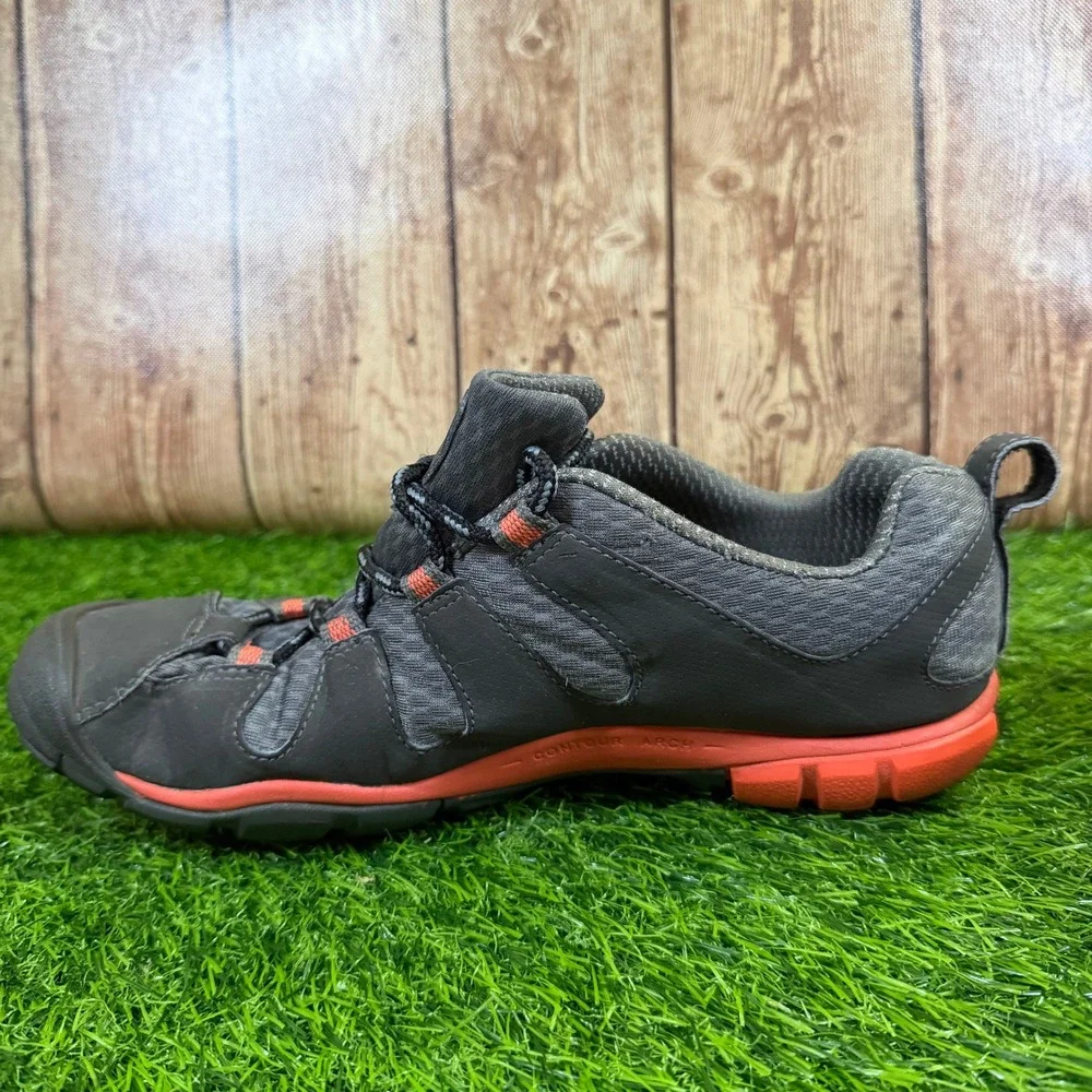 Keen CNX Hiking Shoes Womens 9.5 Gray Red Lightweight Trail Walking